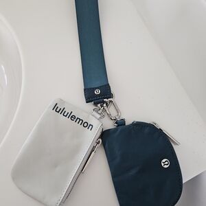 Lululemon Athletica White and Teal Pouch Set